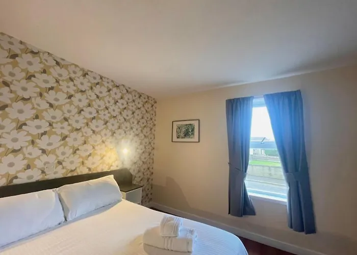 The Weigh Inn Hotel & Lodges